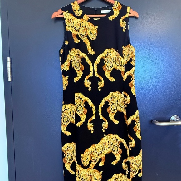 Versace Collection size 4 (44) EUC Black Midi Dress with Gold leopard- classic! - Picture 3 of 17